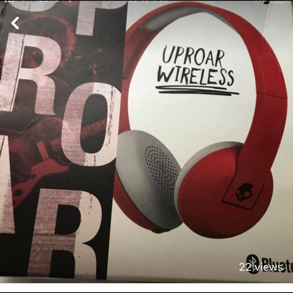 Wireless headphones (red)